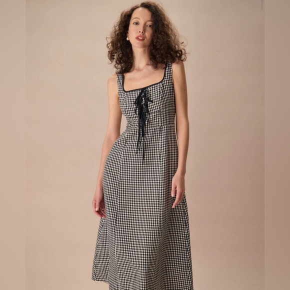 RIHOAS Dresses & Skirts - NWT RIHOAS The Black Square Neck Tie Plaid Midi Dress